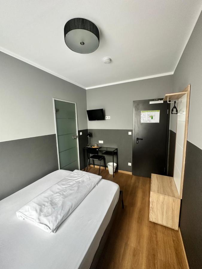 Hotel Fly ' In أوفنباخ المظهر الخارجي الصورة